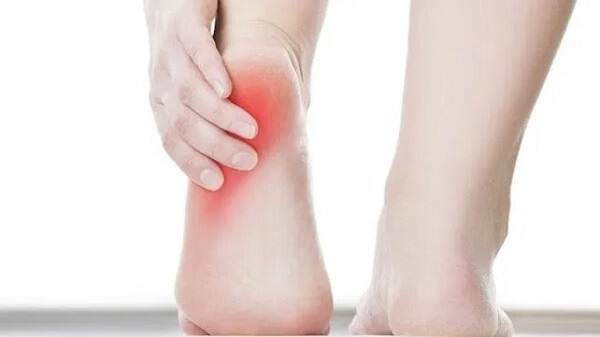 Đau gót chân là bệnh gì và đâu là cách điều trị hiệu quả?